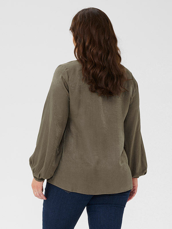 KCMILIA - Plus Size Bluse fra Kaffe Curve