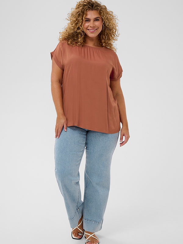 KCMILIA - Plus Size Bluse fra Kaffe Curve