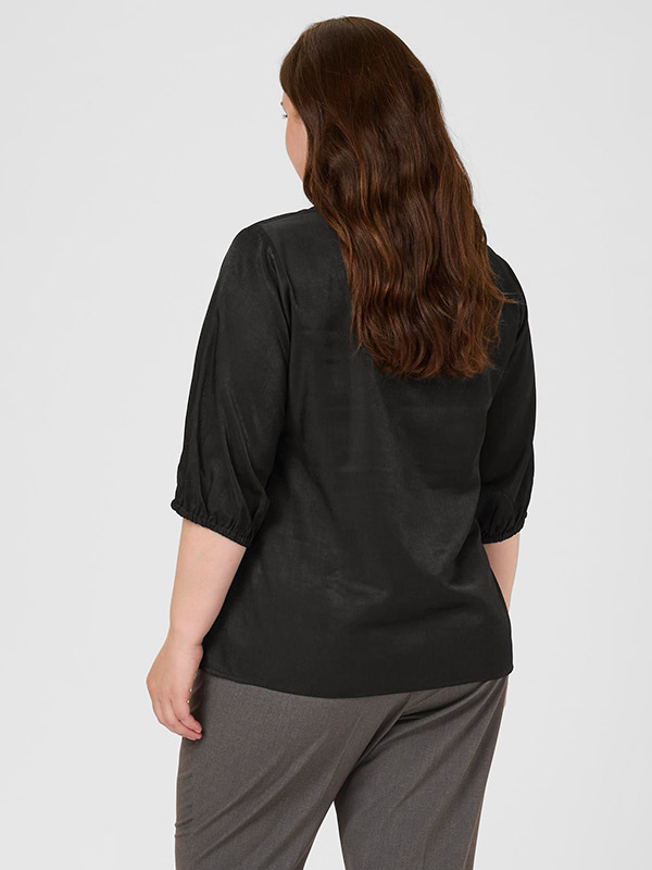 KCADA - Plus Size Bluse fra Kaffe Curve