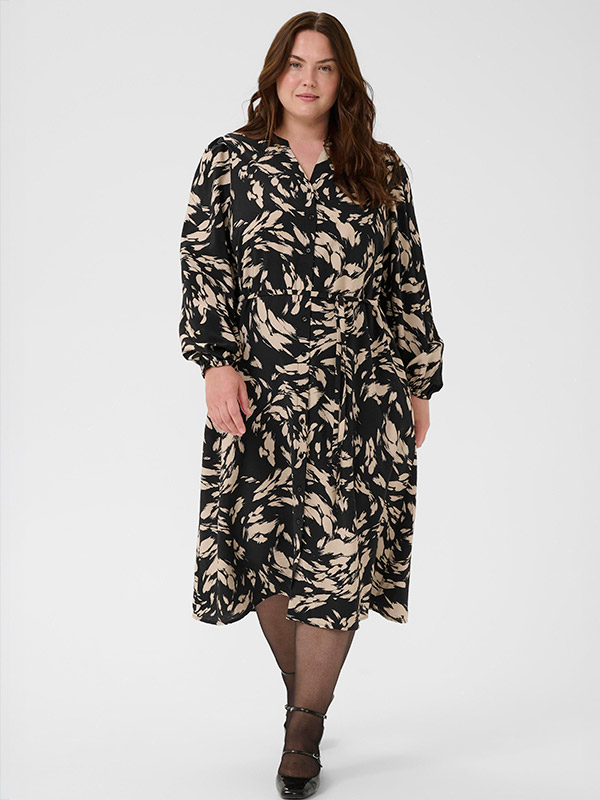 KCOLLA - Plus Size Kjole fra Kaffe Curve
