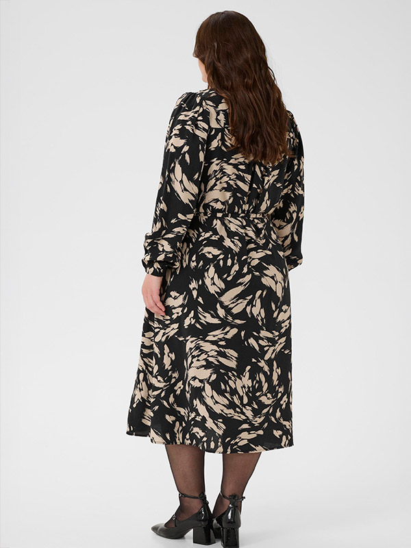 KCOLLA - Plus Size Kjole fra Kaffe Curve