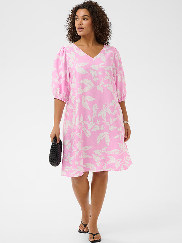 KCMARLA - Plus Size Kjole fra Kaffe Curve