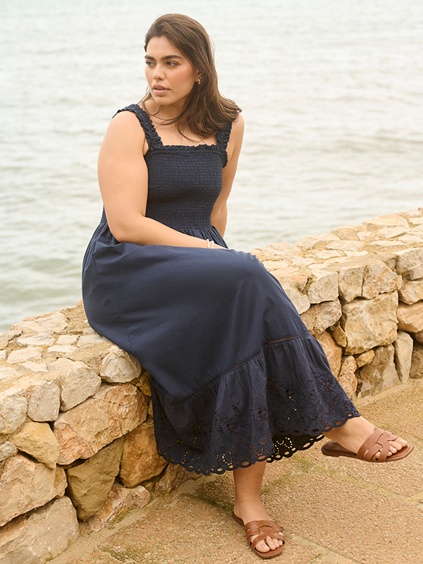 KCTRUDI - Plus Size Kjole fra Kaffe Curve