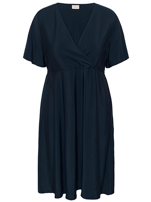 KCNEELA - Plus Size Kjole fra Kaffe Curve
