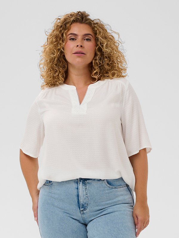 KCMINA - Plus Size Bluse fra Kaffe Curve
