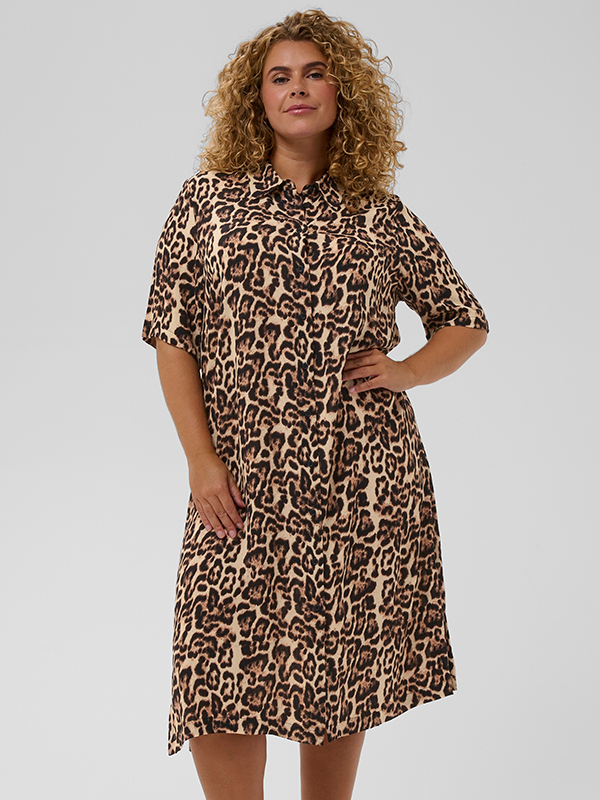 KCTHINA - Plus Size Kjole fra Kaffe Curve