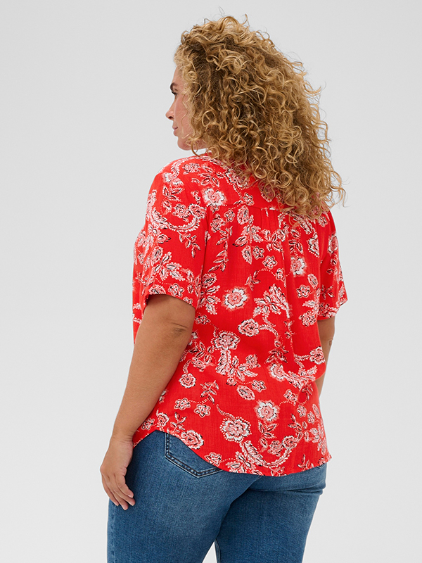 KCAMI - Plus Size Bluse fra Kaffe Curve