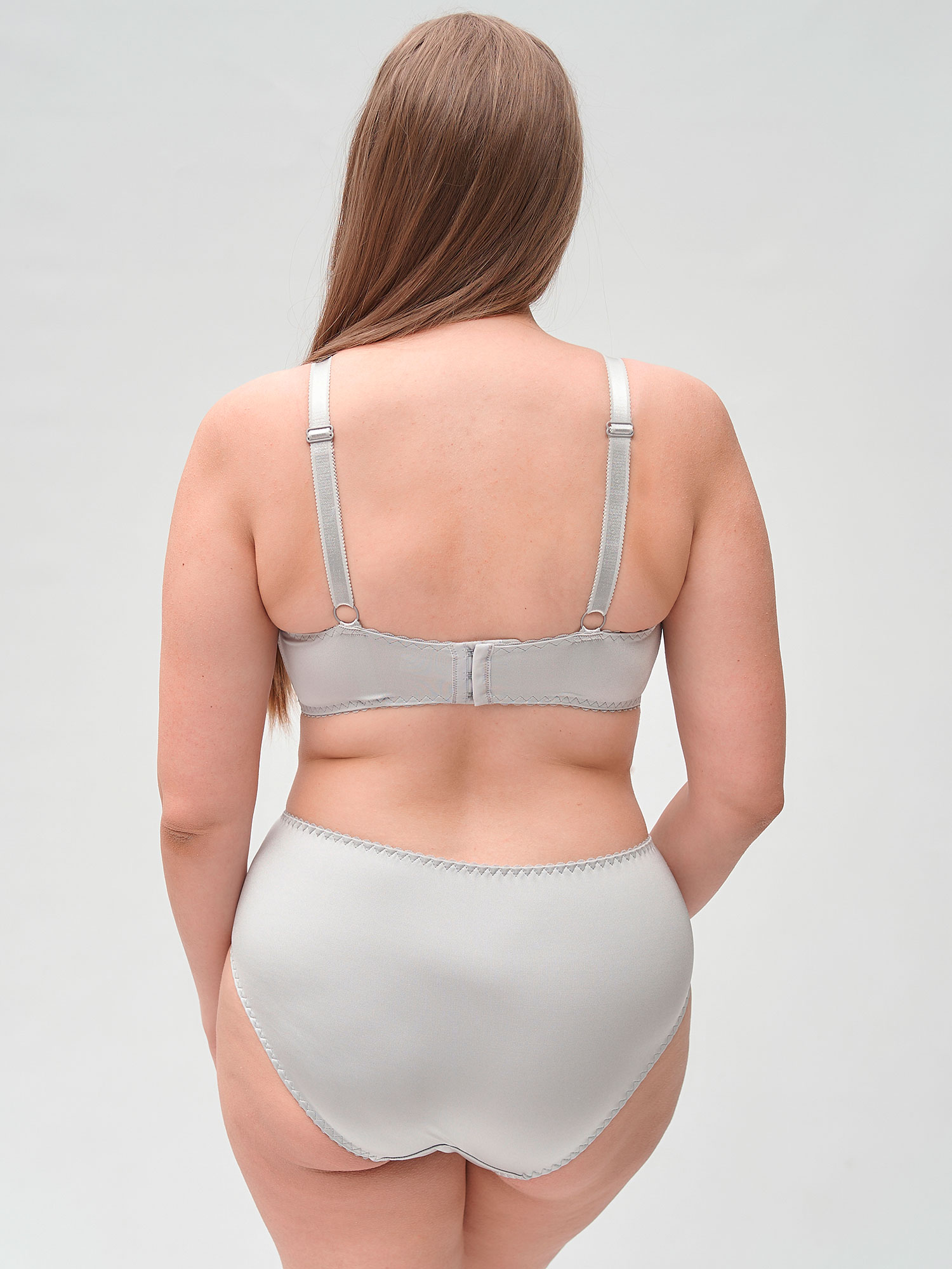 GRACE WIRELESS - Plus Size BH uten bøyle fra Plaisir
