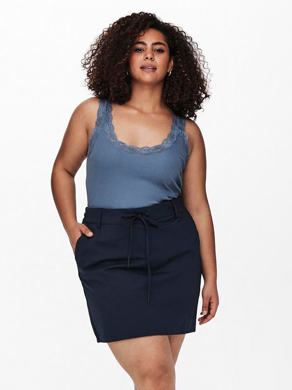 CARGOLDTRASH - Plus Size Skjørt fra Only Carmakoma