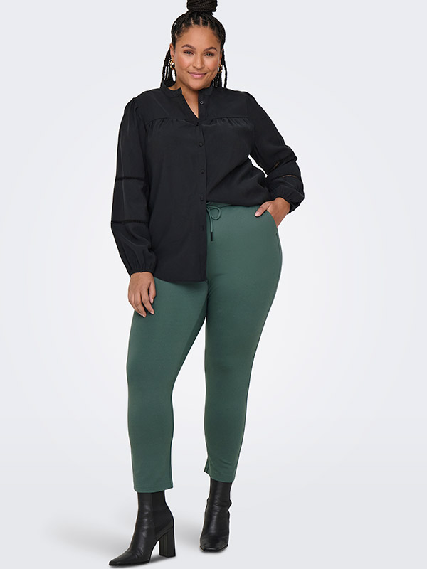 CARGOLDTRASH - Plus Size Bukser fra Only Carmakoma