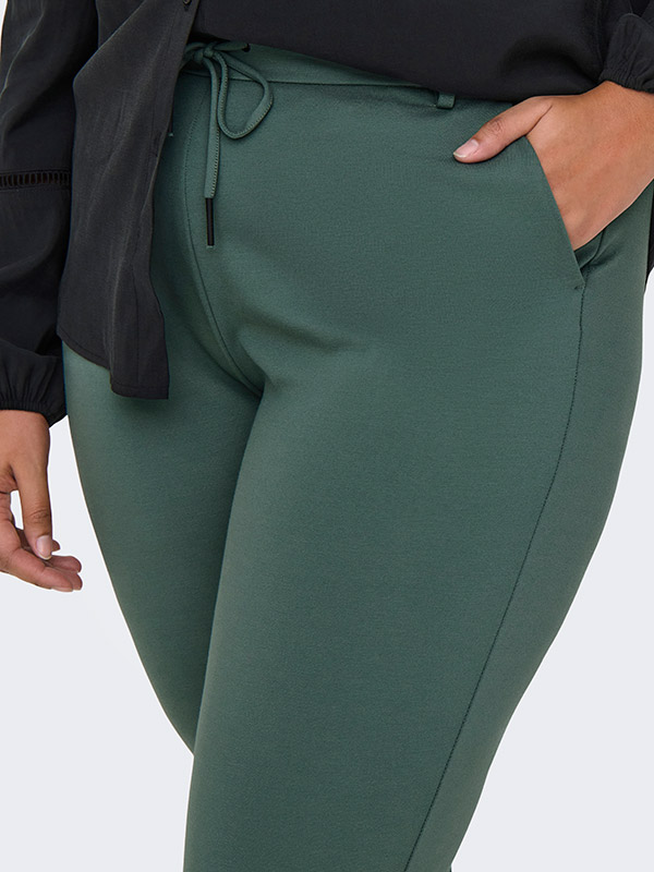 CARGOLDTRASH - Plus Size Bukser fra Only Carmakoma