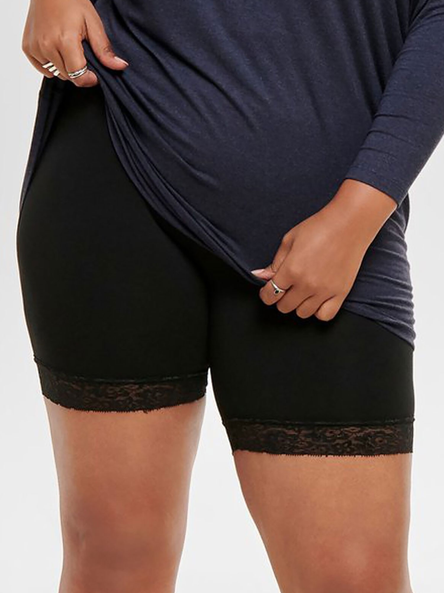 Sykkelshorts fra Only Carmakoma