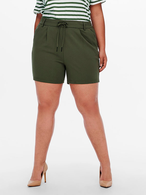 CARGOLDTRASH - Plus Size Shorts fra Only Carmakoma