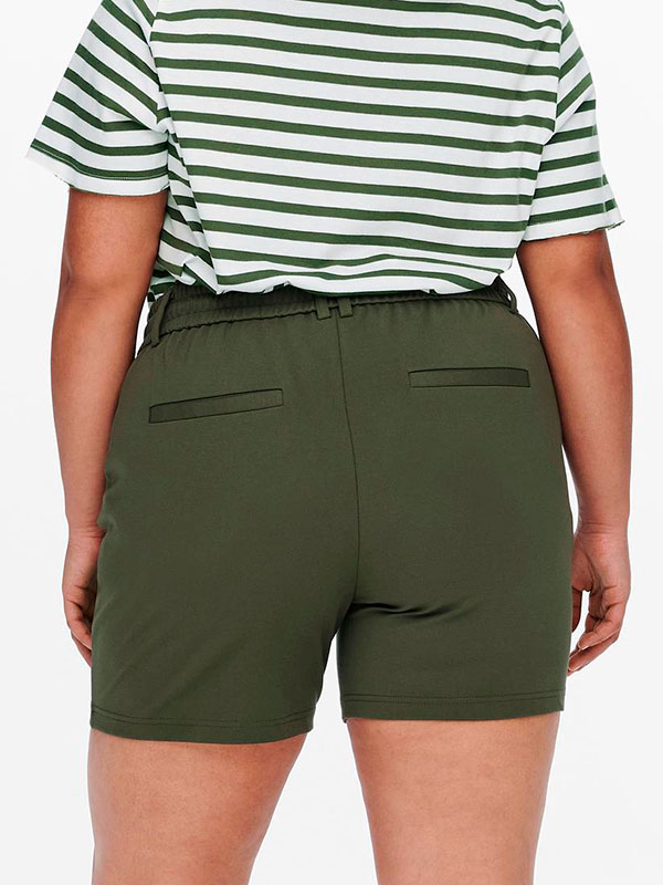 CARGOLDTRASH - Plus Size Shorts fra Only Carmakoma