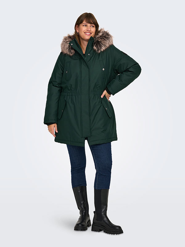 CARIRENA - Plus Size Jakke fra Only Carmakoma