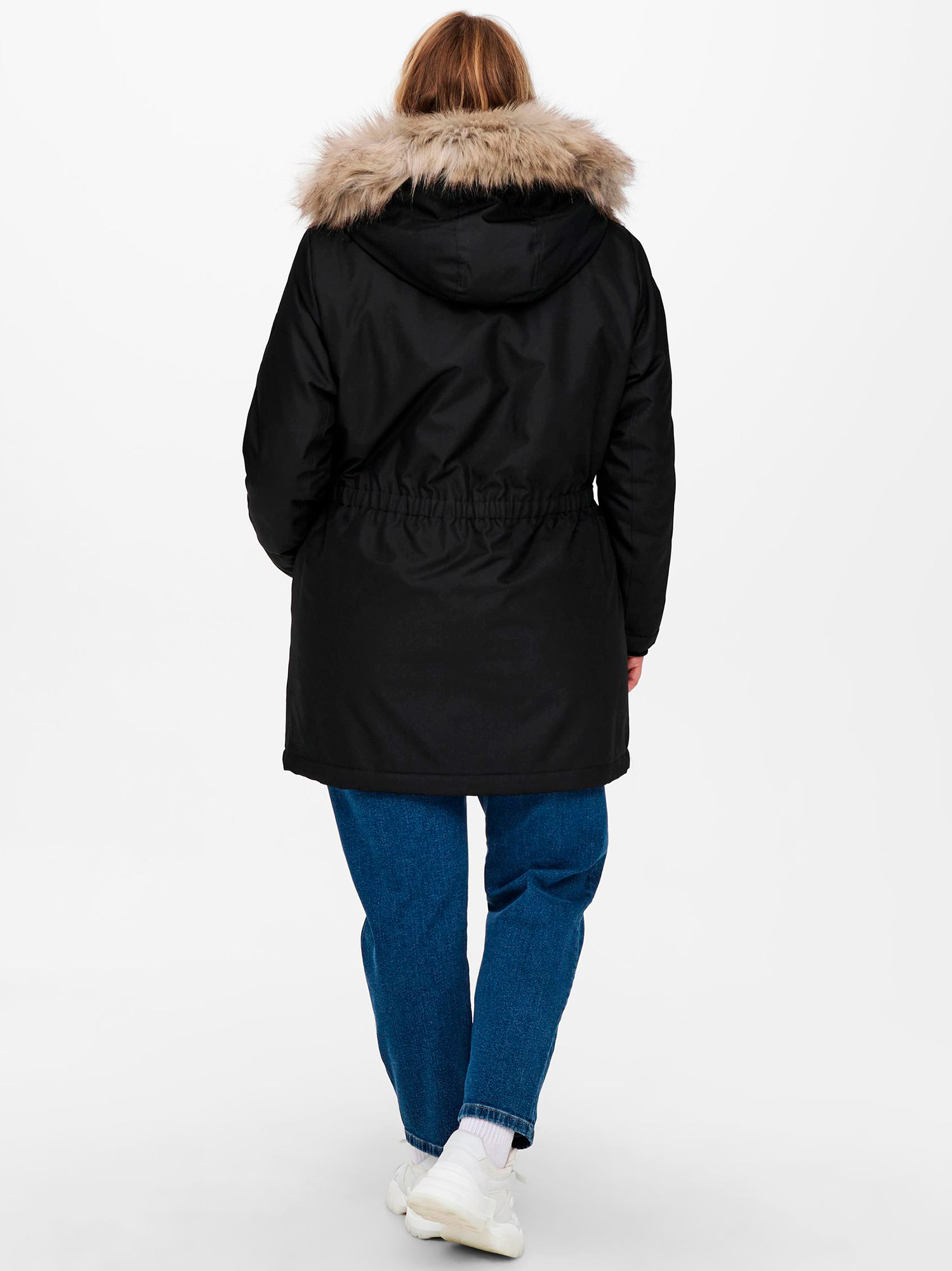 IRENA - Plus Size Jakke fra Only Carmakoma