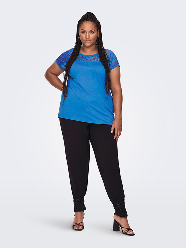 CARFLAKE - Plus Size T-shirt fra Only Carmakoma