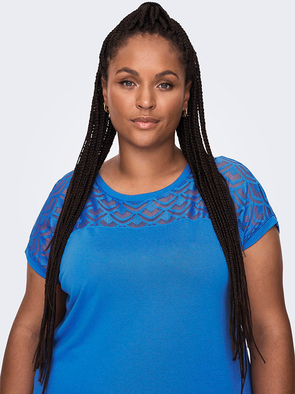 CARFLAKE - Plus Size T-shirt fra Only Carmakoma