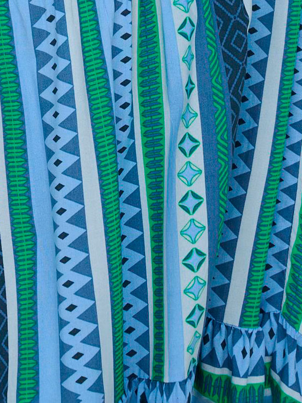 MARRAKESH - Viskosekjole med grønt og blått mønster fra Only Carmakoma