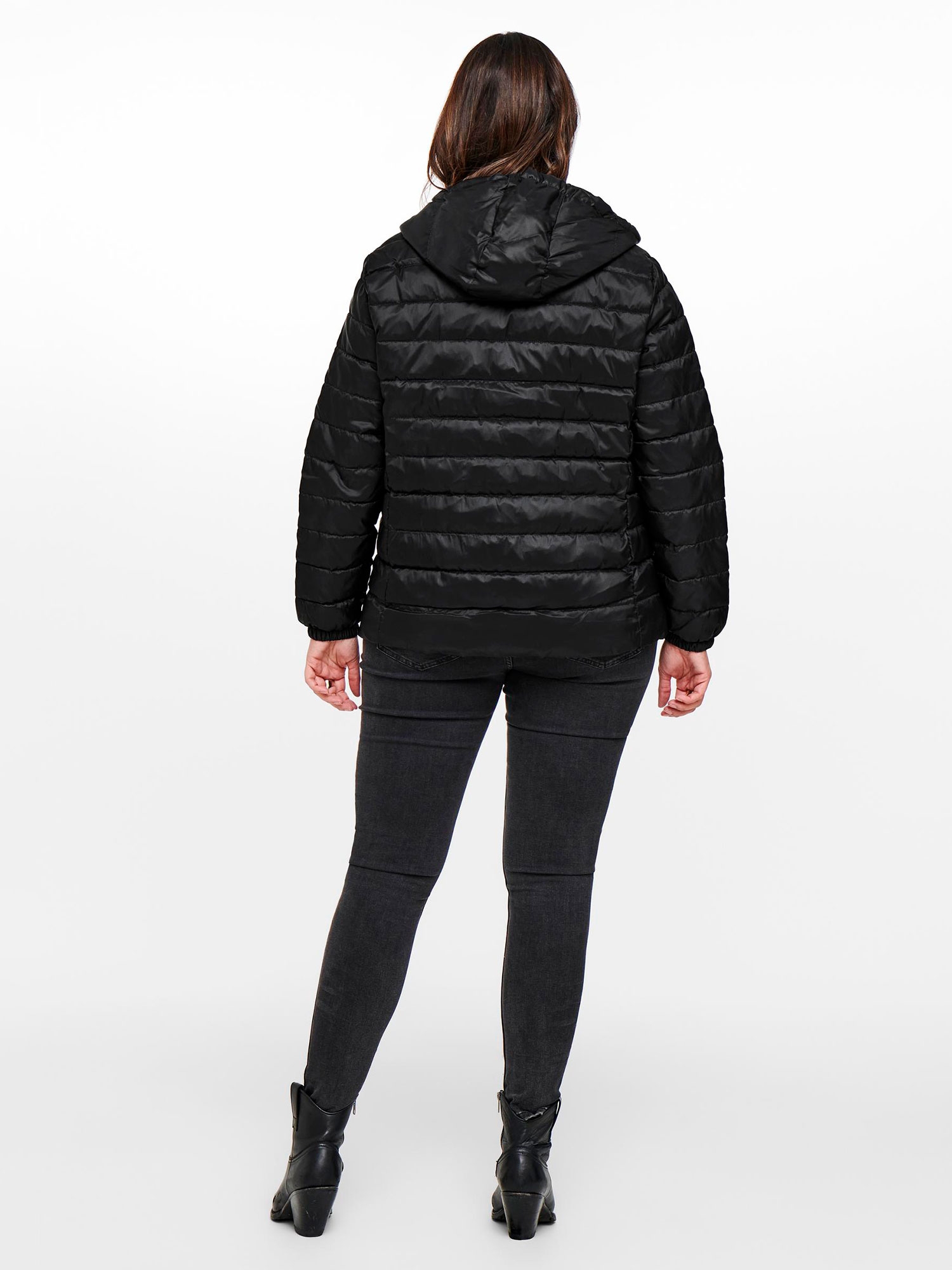 TAHOE  - Plus Size Jakke fra Only Carmakoma