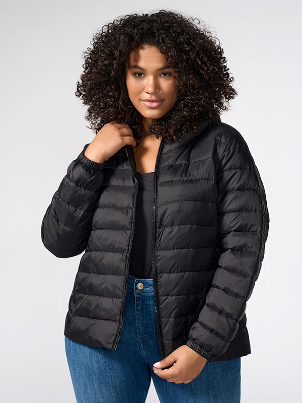 TAHOE  - Plus Size Jakke fra Only Carmakoma