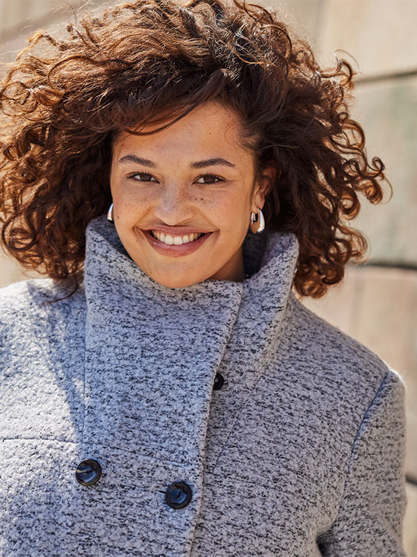 CARNEWSOPHIA - Plus Size Jakke fra Only Carmakoma
