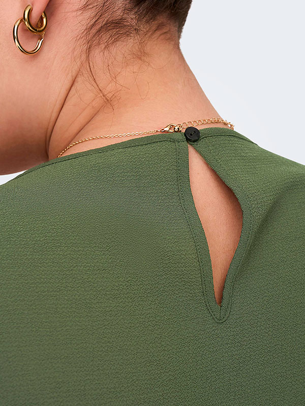 CARVICA - Plus Size Bluse fra Only Carmakoma