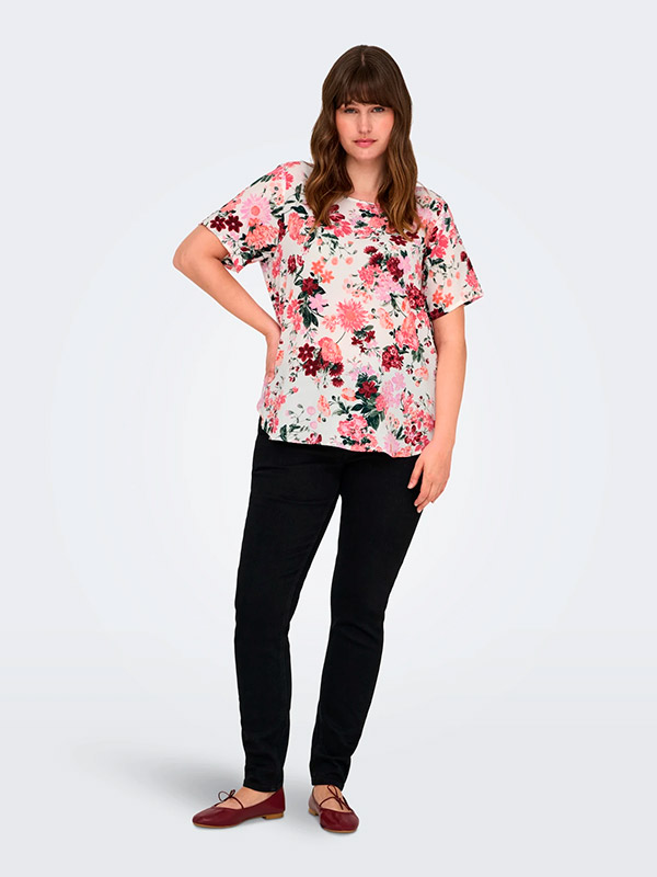 CARVICA - Plus Size Bluse fra Only Carmakoma