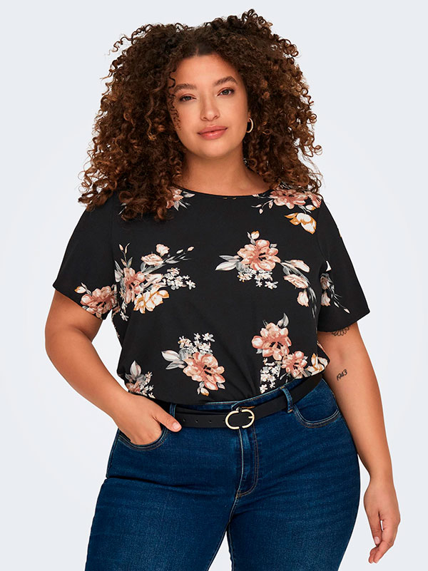 VICA - Svart bluse med blomsterprint fra Only Carmakoma