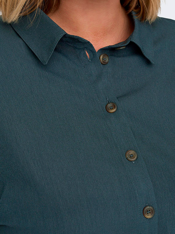 DIEGA - Blågrå skjortekjole fra Only Carmakoma