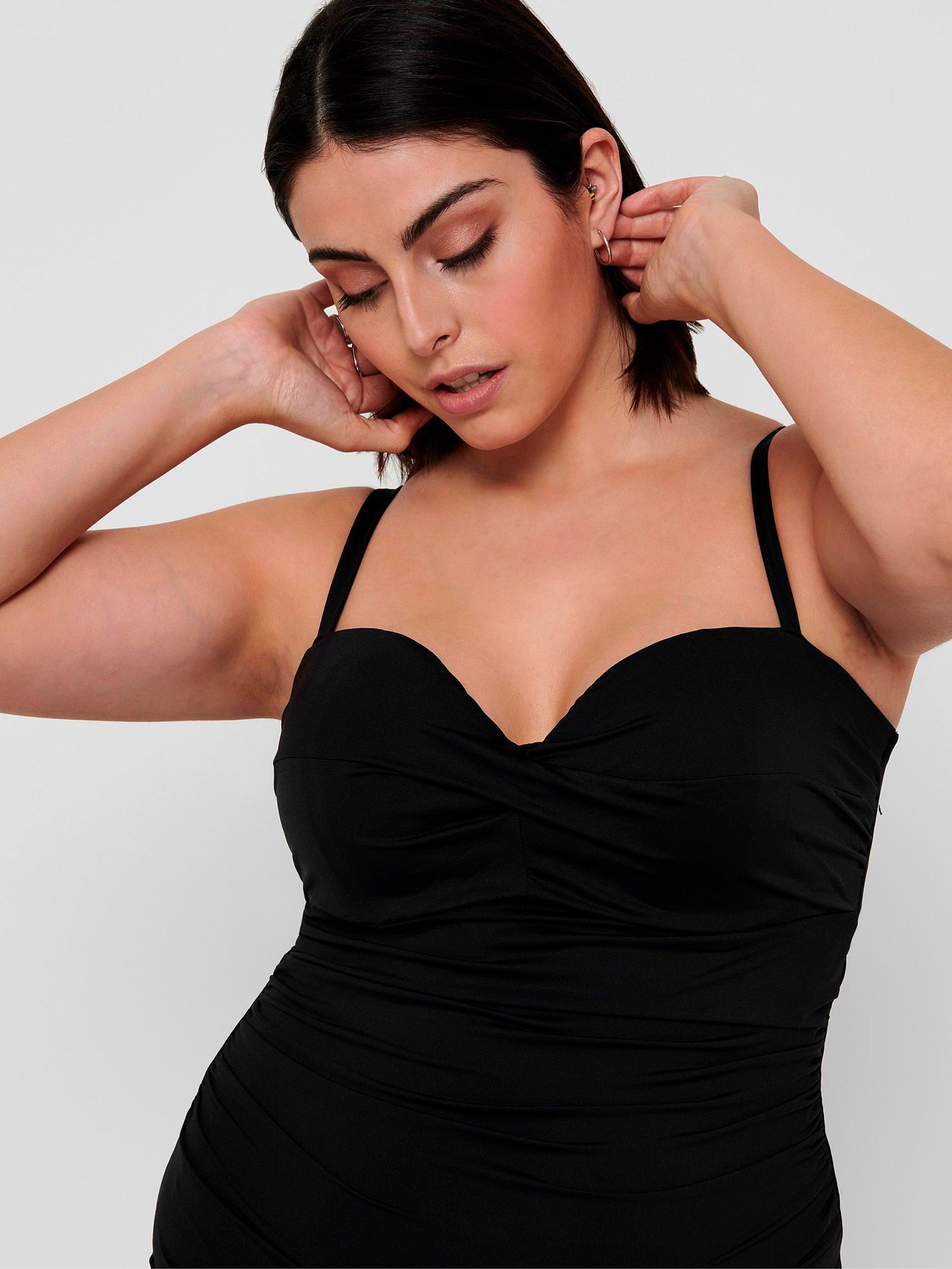 CARELLY - Plus Size Swimsuit fra Only Carmakoma