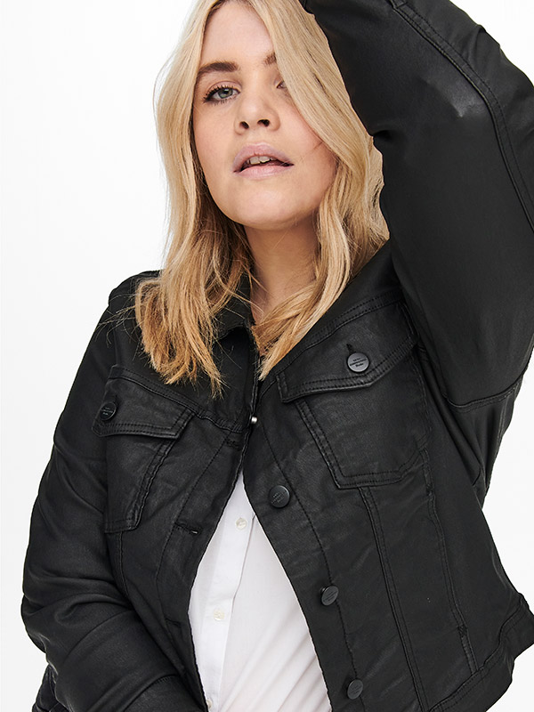 CARWESPA - Plus Size Jakke fra Only Carmakoma