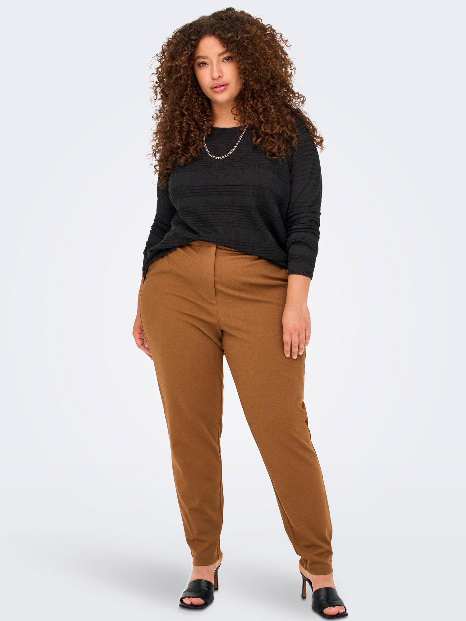 AIRPLAIN - Plus Size Genser fra Only Carmakoma