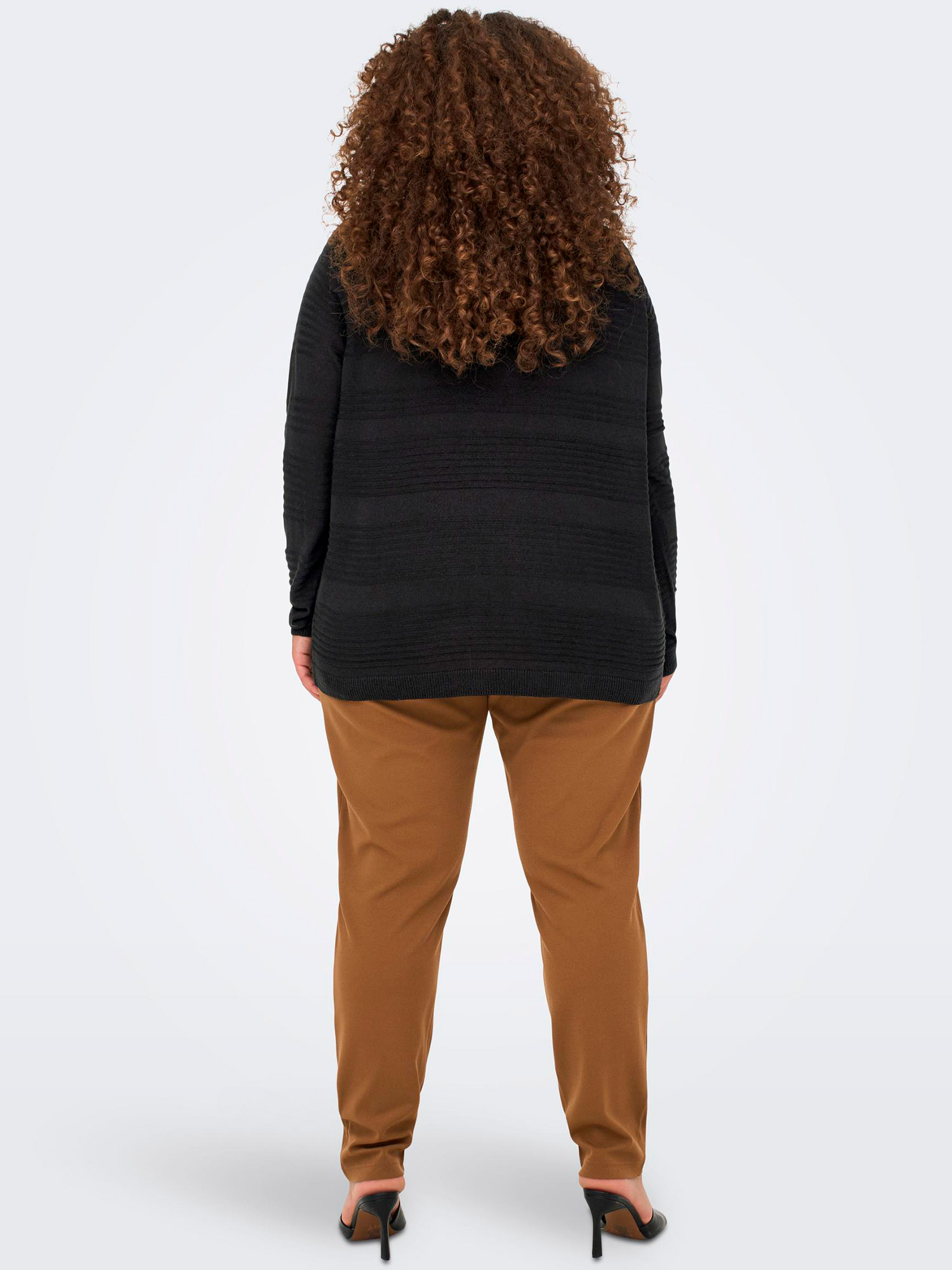 AIRPLAIN - Plus Size Genser fra Only Carmakoma