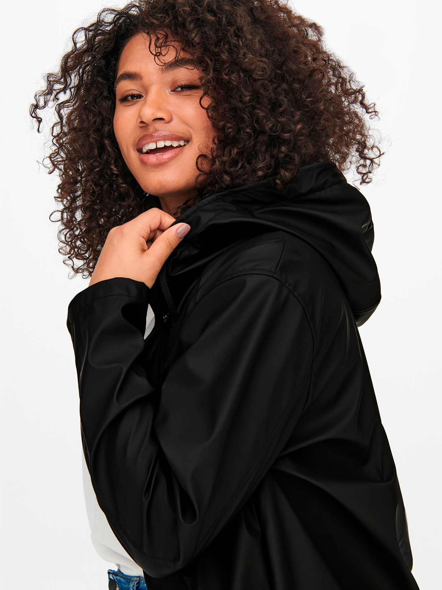 Rain jacket fra Only Carmakoma