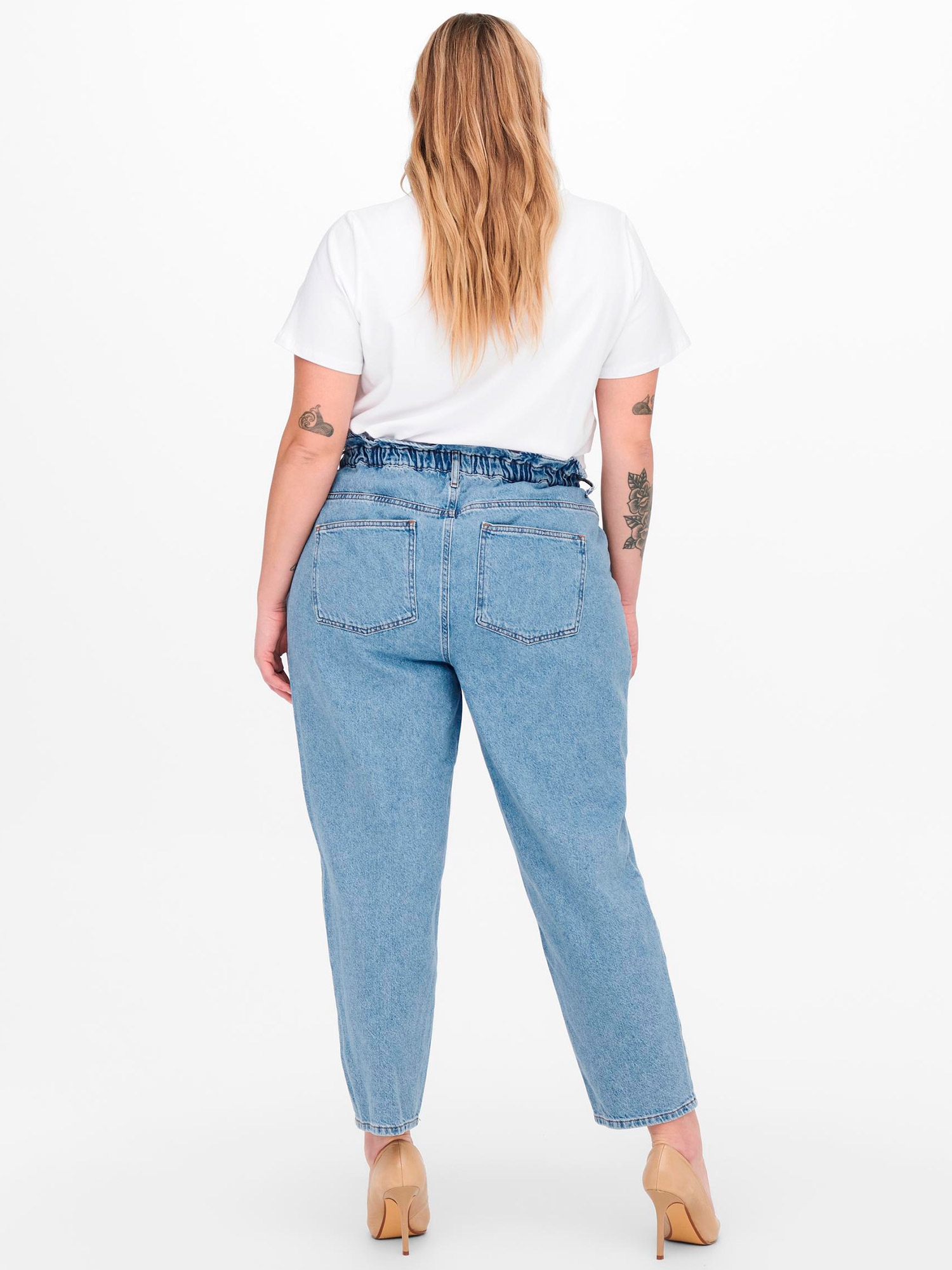 Jeans - Modell Carluba  fra Only Carmakoma