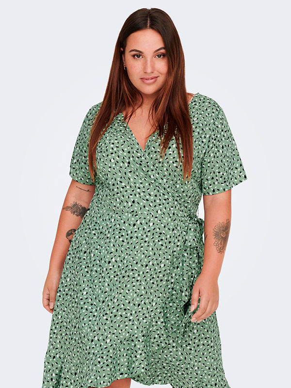 LIVIA  - Plus Size Kjole fra Only Carmakoma
