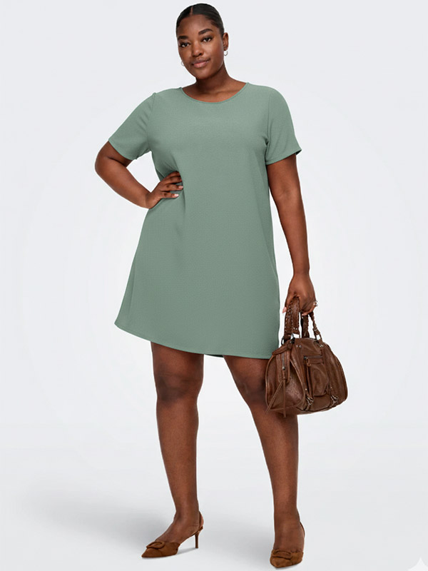 CARLUX - Plus Size Kjole fra Only Carmakoma