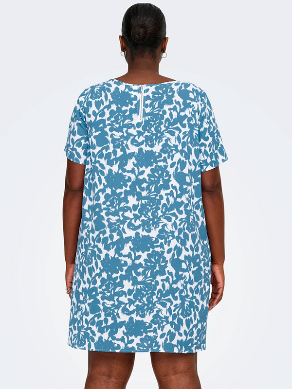 CARLUX - Plus Size Kjole fra Only Carmakoma