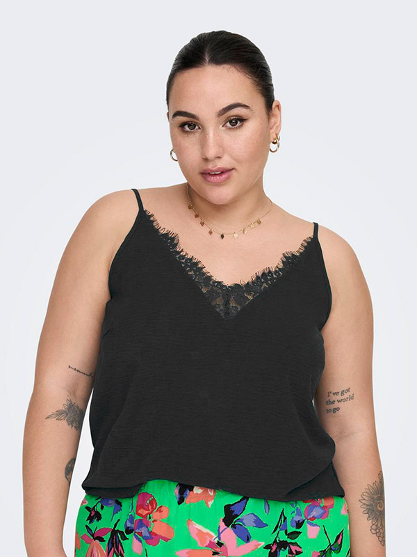 CARMETTA - Plus Size Topp fra Only Carmakoma