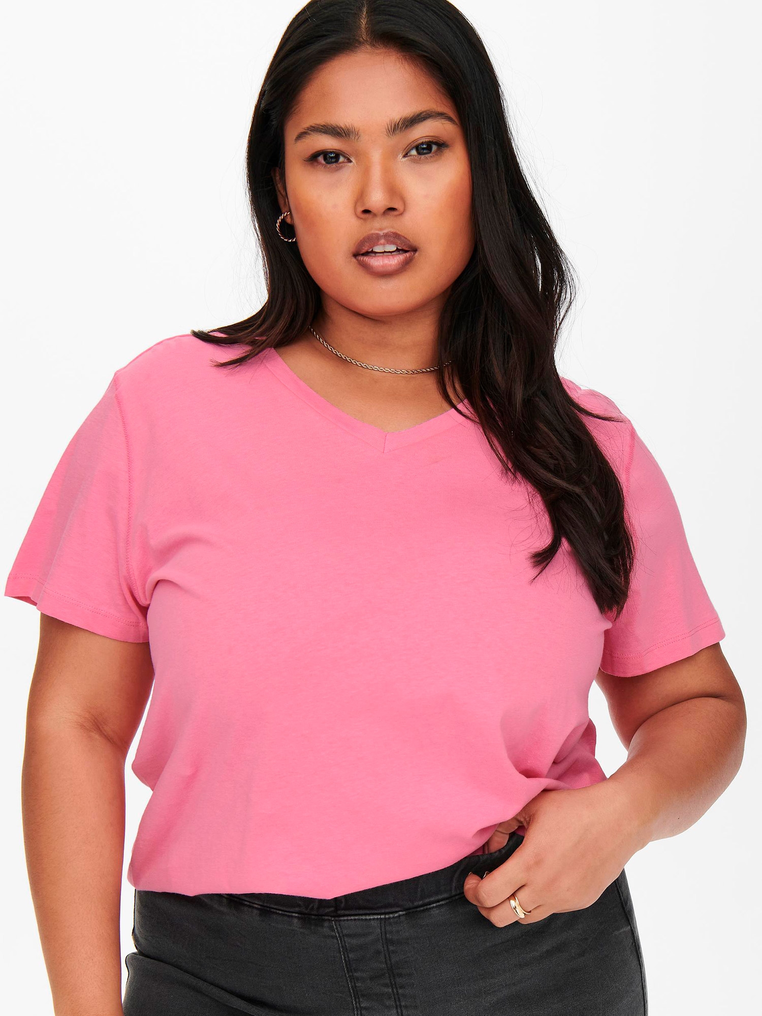 Carbasic - Rosa bomulls t-skjorte med v-hals fra Only Carmakoma