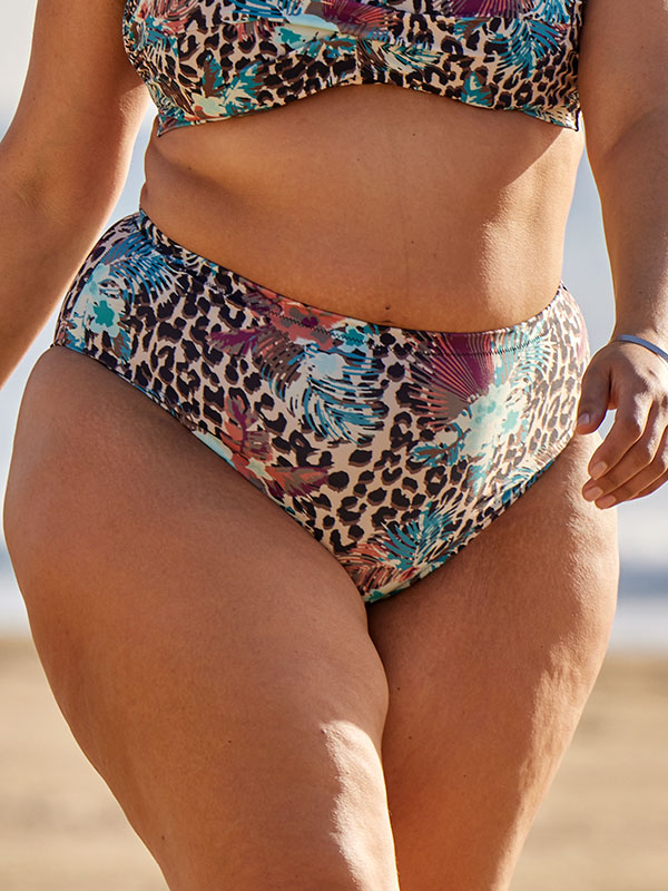 CARSOPHIA - Plus Size Bikini truse fra Only Carmakoma