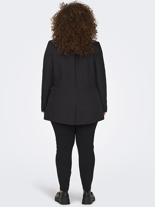 CARTHEA - Plus Size Blazer fra Only Carmakoma