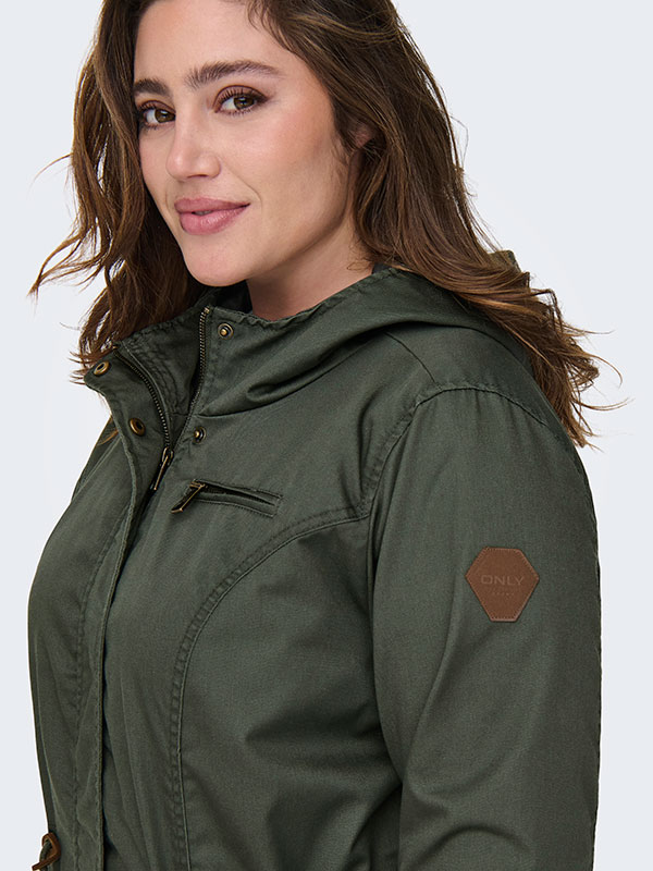 CARLORCA - Plus Size Jakke fra Only Carmakoma