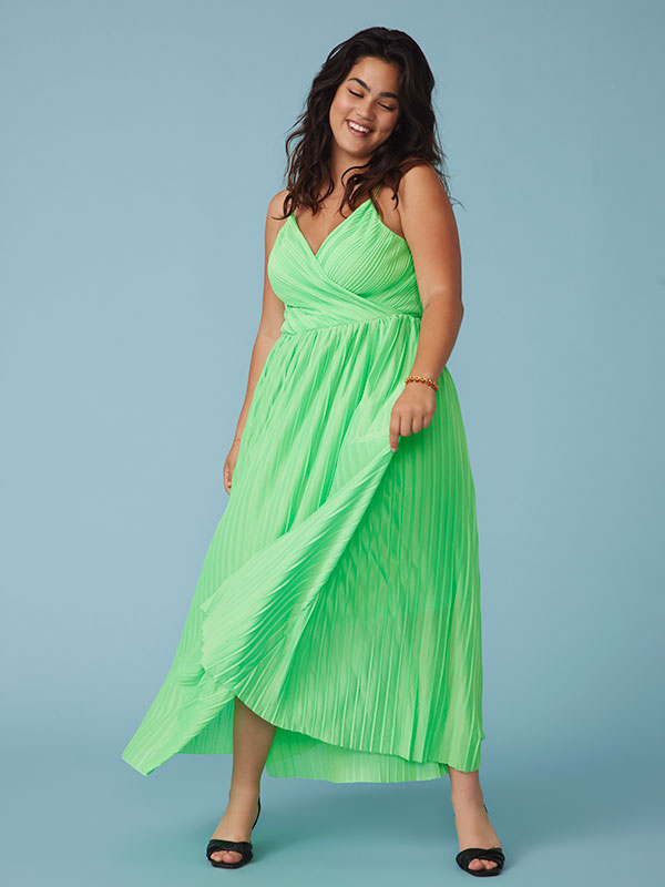 ELEMA  - Plus Size Kjole fra Only Carmakoma