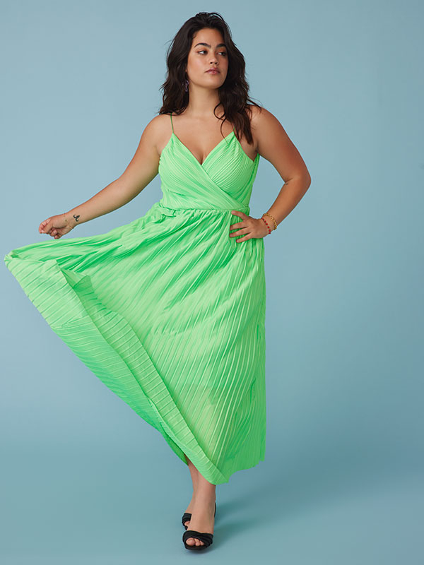 ELEMA  - Plus Size Kjole fra Only Carmakoma