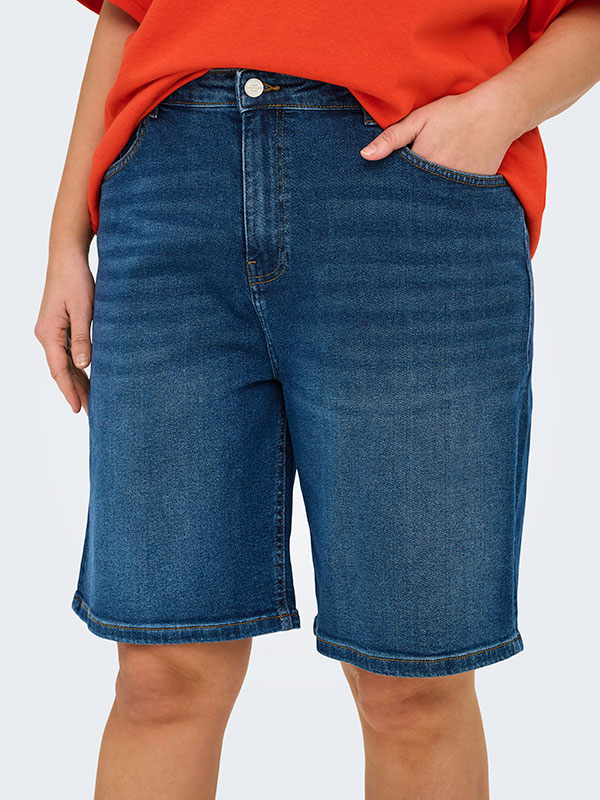CARENEDA - Plus Size Shorts fra Only Carmakoma