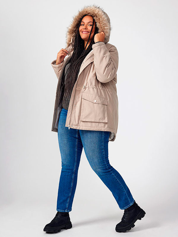 LUCIA PARKA - Plus Size Jakke fra Only Carmakoma
