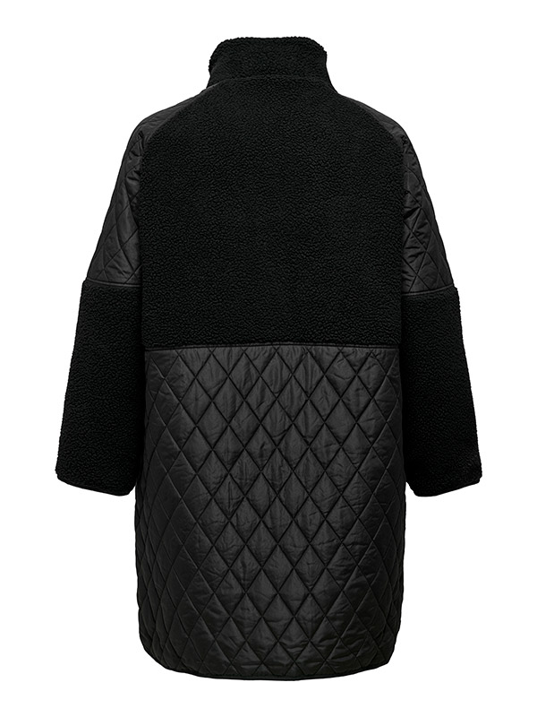 CAROHIO - Plus Size Jakke fra Only Carmakoma