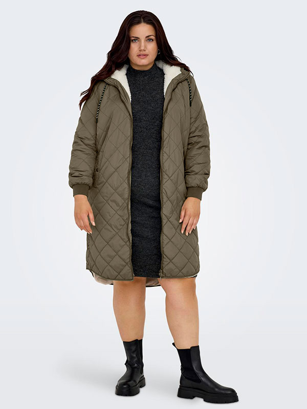 CARNEWSANDY - Plus Size Jakke fra Only Carmakoma